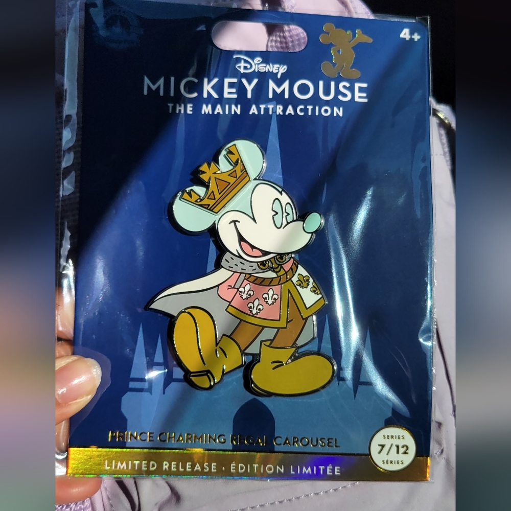 Disney Pins Mickey Mouse Attraction Prince Charming Regal Carousel